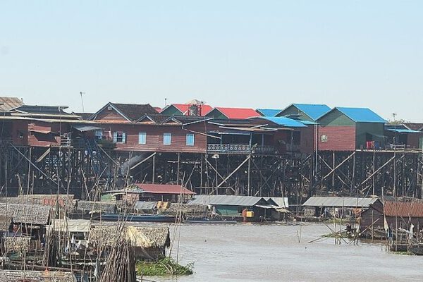 Aufmacher Kampong Phluk